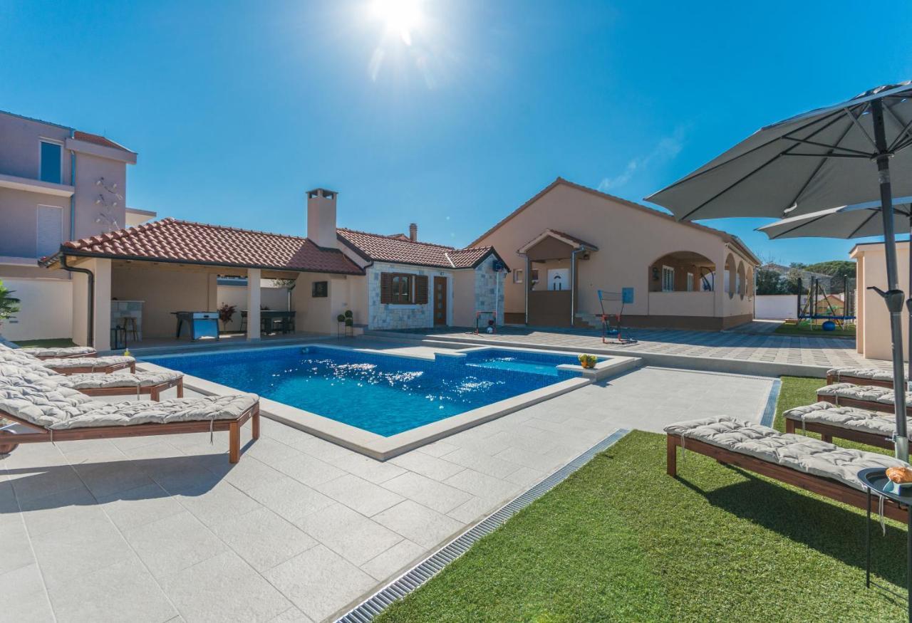 Villa Lucija Біоград-на-Мору Екстер'єр фото
