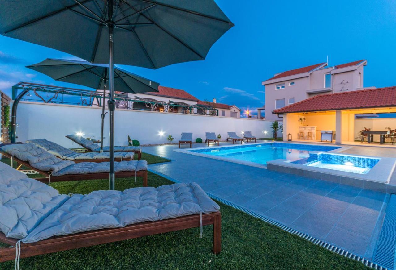 Villa Lucija Біоград-на-Мору Екстер'єр фото